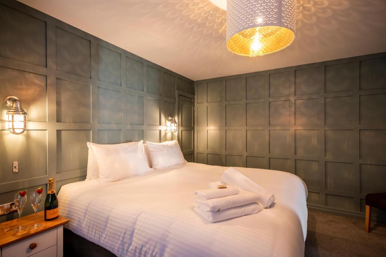 3 -Min Walk To Southport Pier & Beach Fast Wi-Fi & Perfect Getaway Exterior photo