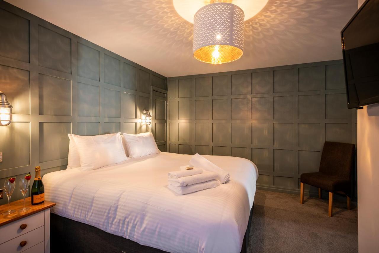 3 -Min Walk To Southport Pier & Beach Fast Wi-Fi & Perfect Getaway Exterior photo
