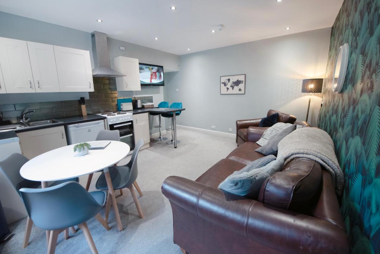 3 -Min Walk To Southport Pier & Beach Fast Wi-Fi & Perfect Getaway Exterior photo
