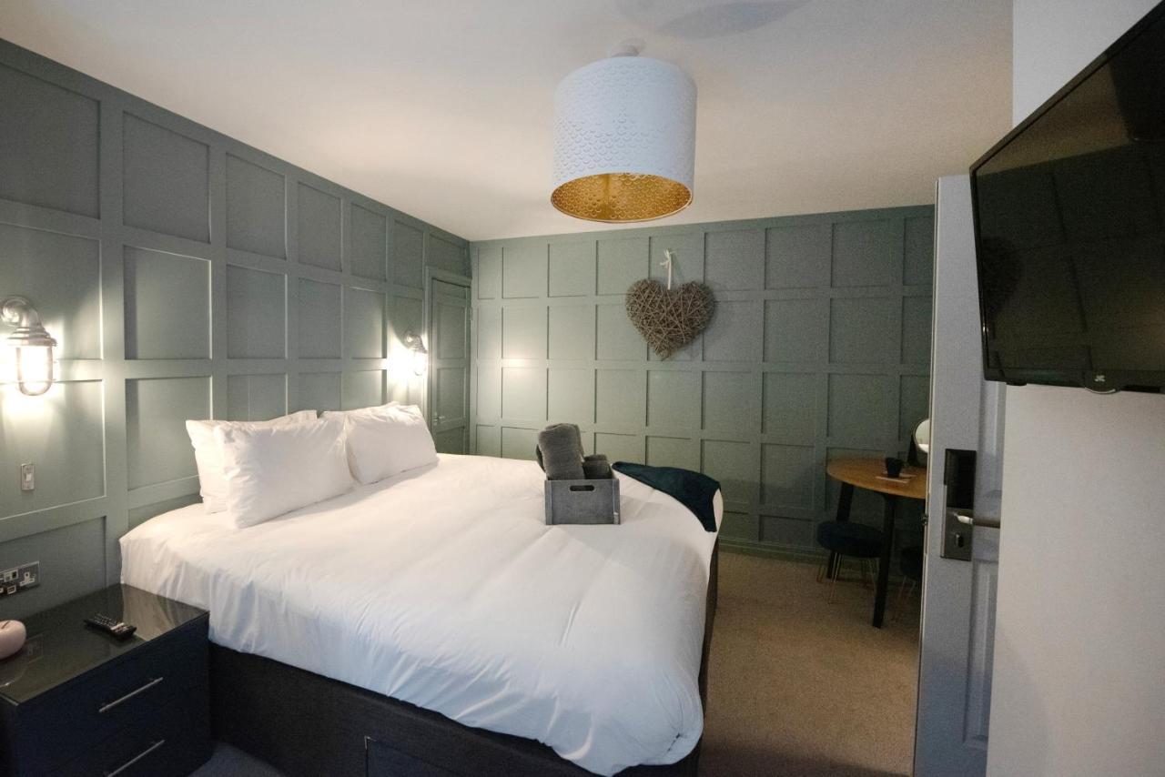 3 -Min Walk To Southport Pier & Beach Fast Wi-Fi & Perfect Getaway Exterior photo