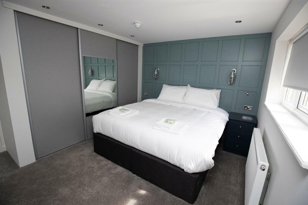 3 -Min Walk To Southport Pier & Beach Fast Wi-Fi & Perfect Getaway Exterior photo